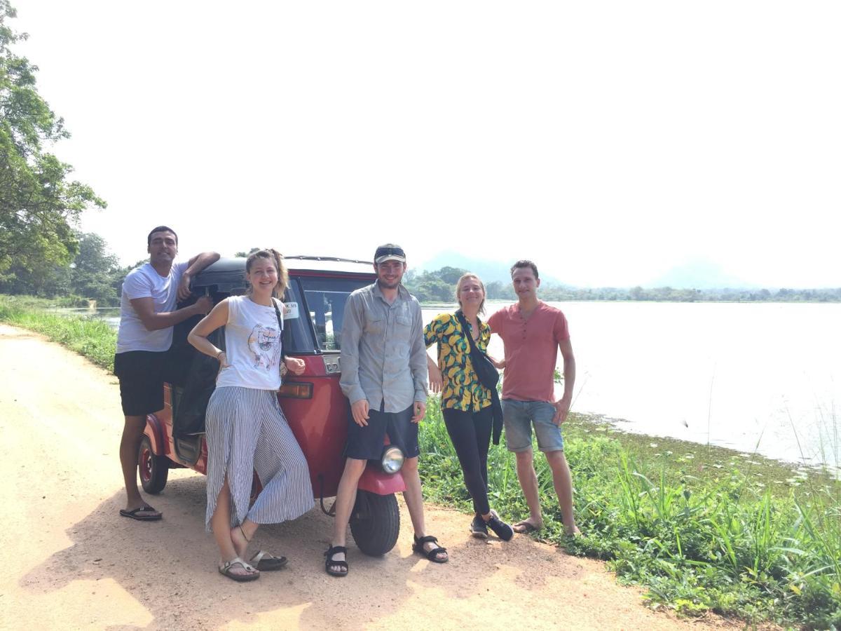 Tree House Hostel สิกิริยา ภายนอก รูปภาพ